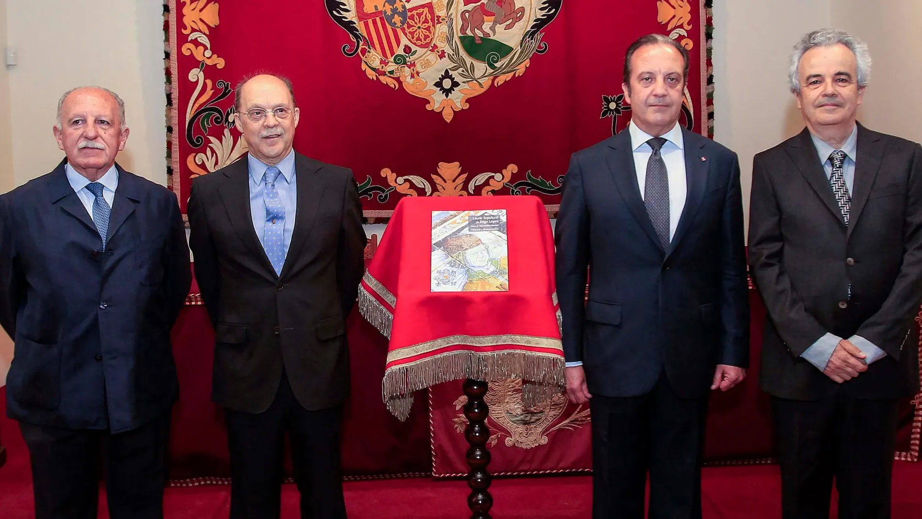 Presentación del libro en la Real Maestranza de Sevilla / Foto: Manuel Olmedo