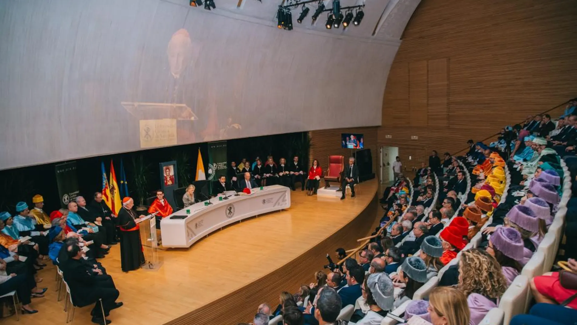 En la imagen, la sala de la Universidad Católica de Valencia donde se celebró la ceremonia