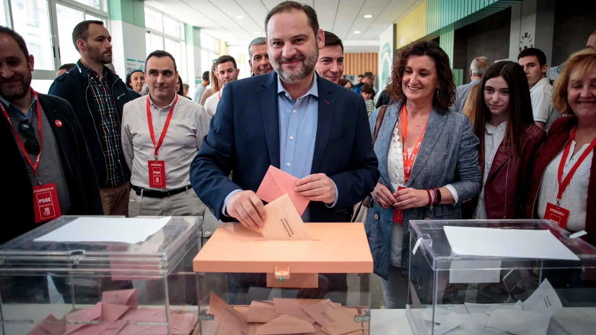 Los candidatos piden a los valencianos que acudan a las urnas