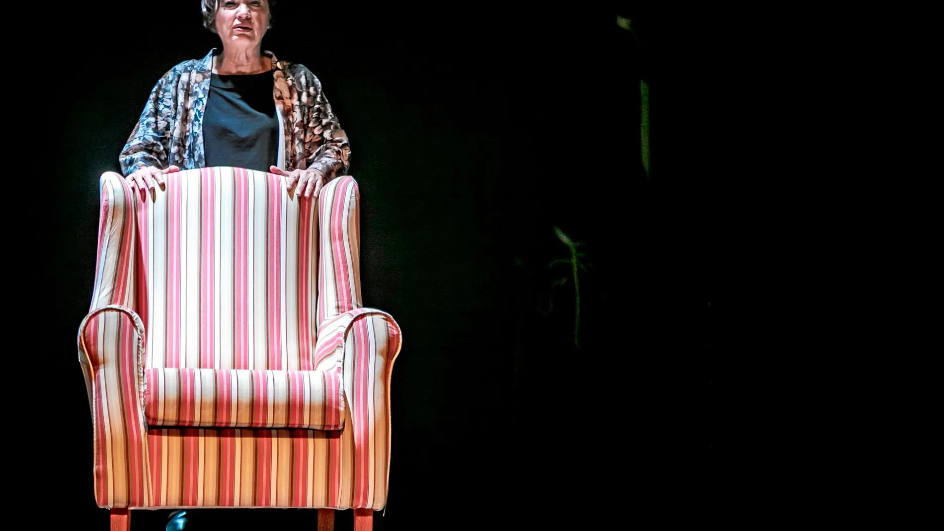 María Luisa Borruel protagoniza la obra «La ridícula idea de no volver a verte», en el Teatro Fígaro de Madrid