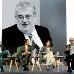 De izquierda a derecha, Enrique Silla, CEO de Jeanologia; Juan Margenat, COO y cofundador de Marfeel; Verónica Pascual, CEO de Asti Mobile Robotics y Antón Costas, presidente de la Fundación del Círculo de Economía.