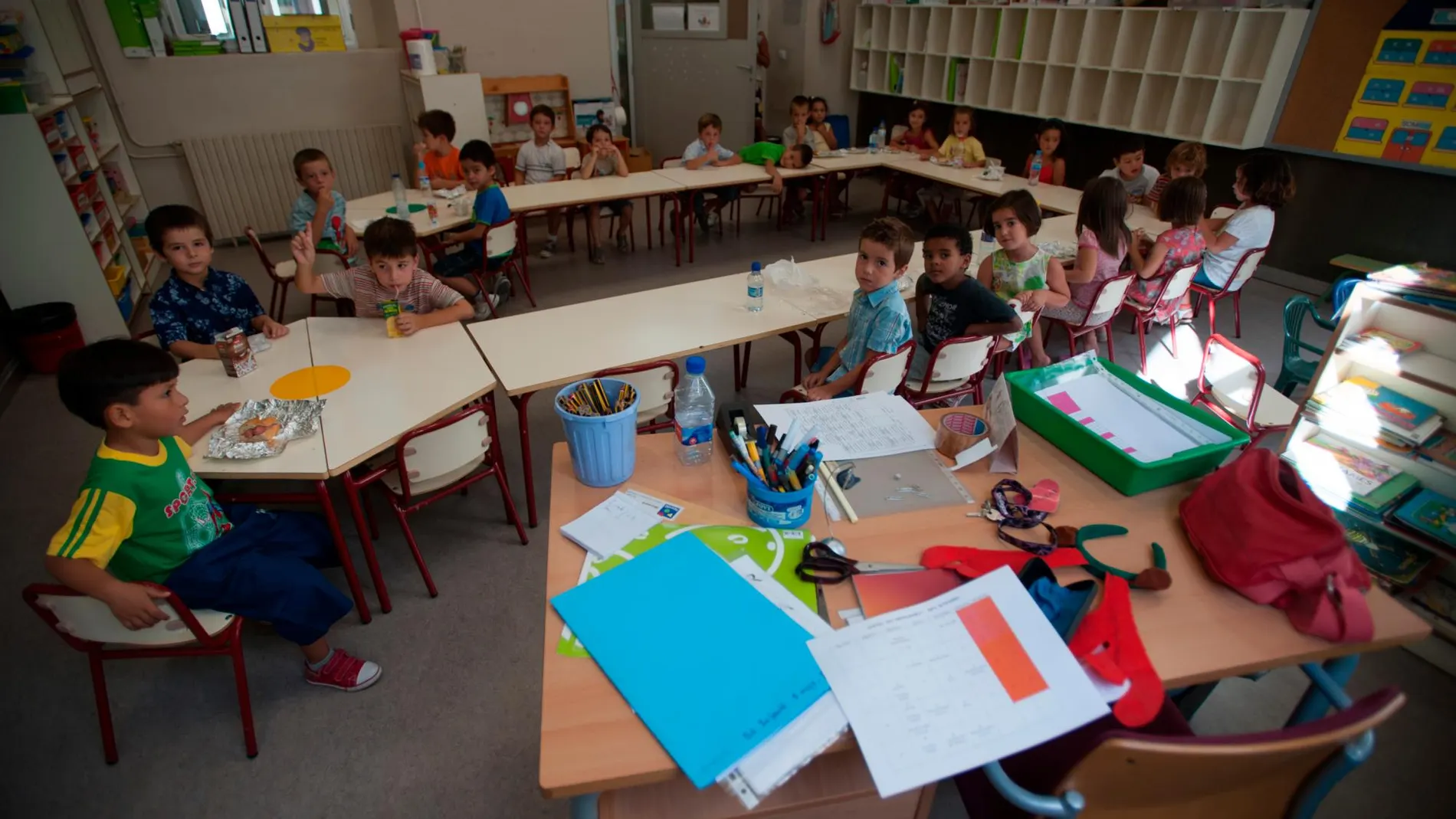 El periodo de admisión escolar en la Comunitat Valenciana puede convertirse en toda una odisea para padres primerizos.