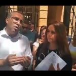 El alcalde palaciego, tras salir de la reunión en la Delegación de Educación / Foto: La Razón