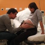 Un bebé a punto de nacer en Alemania, con sus padres