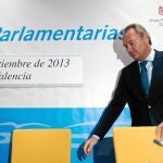 El presidente de la Generalitat valenciana y del PPCV, Alberto Fabra, ayer durante las jornadas parlamentarias