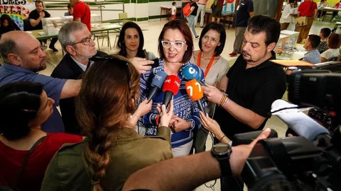 Isabel Franco, deberá esta semana decidir a qué partido apoya para gobernar la Región con el consenso de la dirección nacional que todavía está negociando territorios. LA RAZÓN