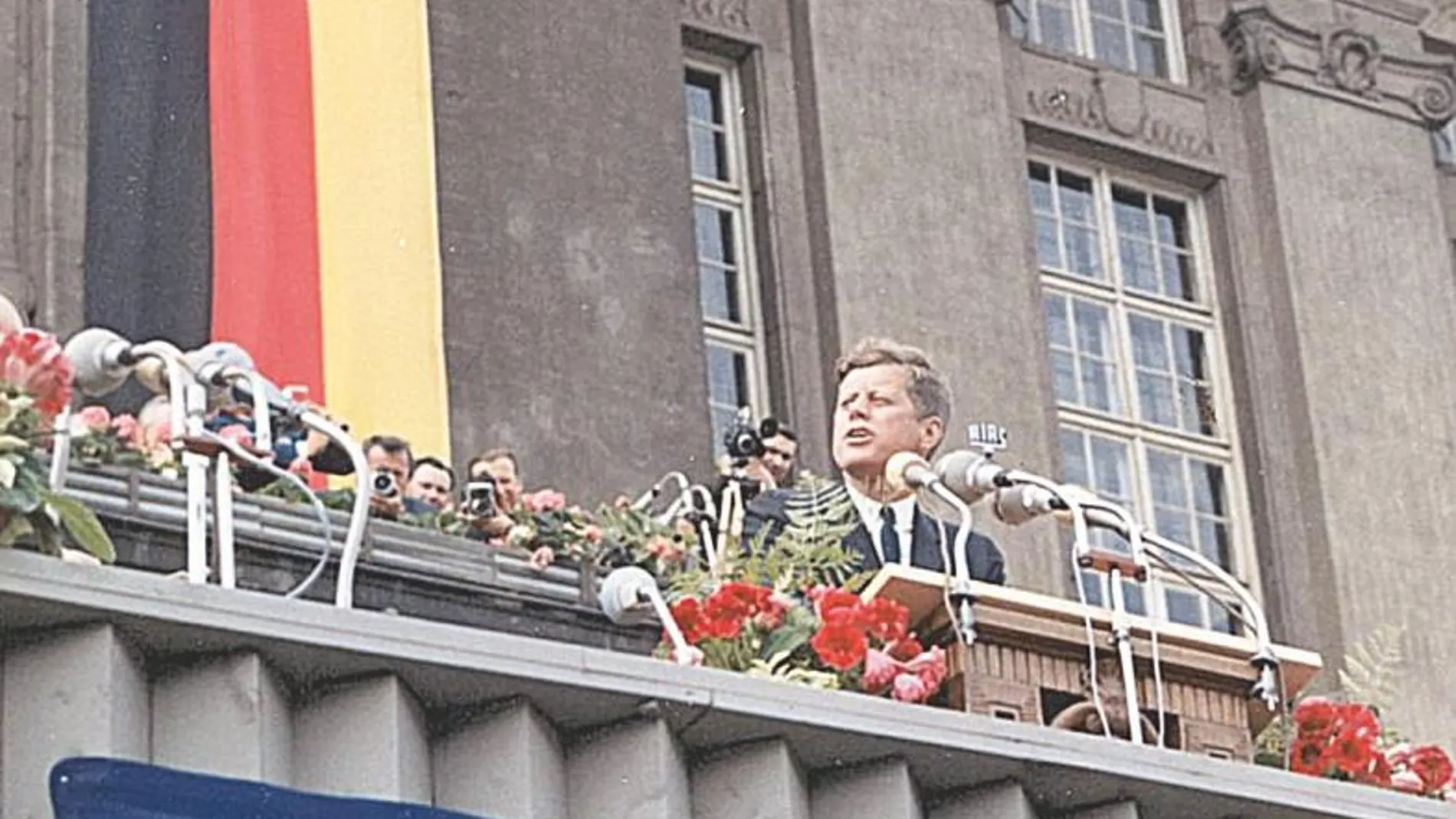 Olvidos voluntarios. Obama quiso proyectarse en Kennedy, pero se le olvidó el discurso de Reagan en Berlín