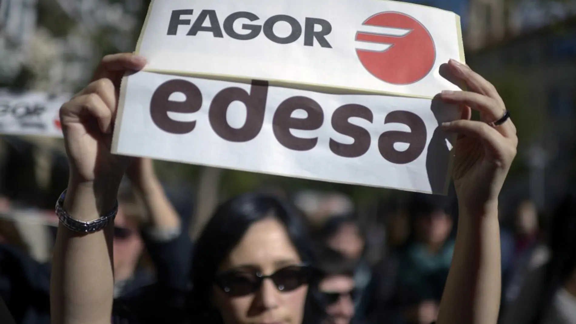 Los trabajadores de Fagor continúan co las movilizaciones contra el cierre de la empresa