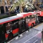 Imagen del autobús averiado