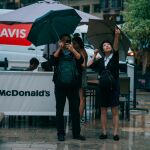 Atracción de inversiones, horarios comerciales y tasa turística, desencuentros en el Botànic