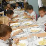  Educación amplía las becas de comedor que llegan a 81.753 niños