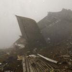 Fotografía de archivo tomada en Trabzon (Turquía), el 27 de mayo de 2003, del lugar del accidente del avión Yakolev 42.