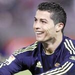 Ronaldo sonríe irónicamente después de recibir una falta el pasado miércoles en Vigo ante el Celta