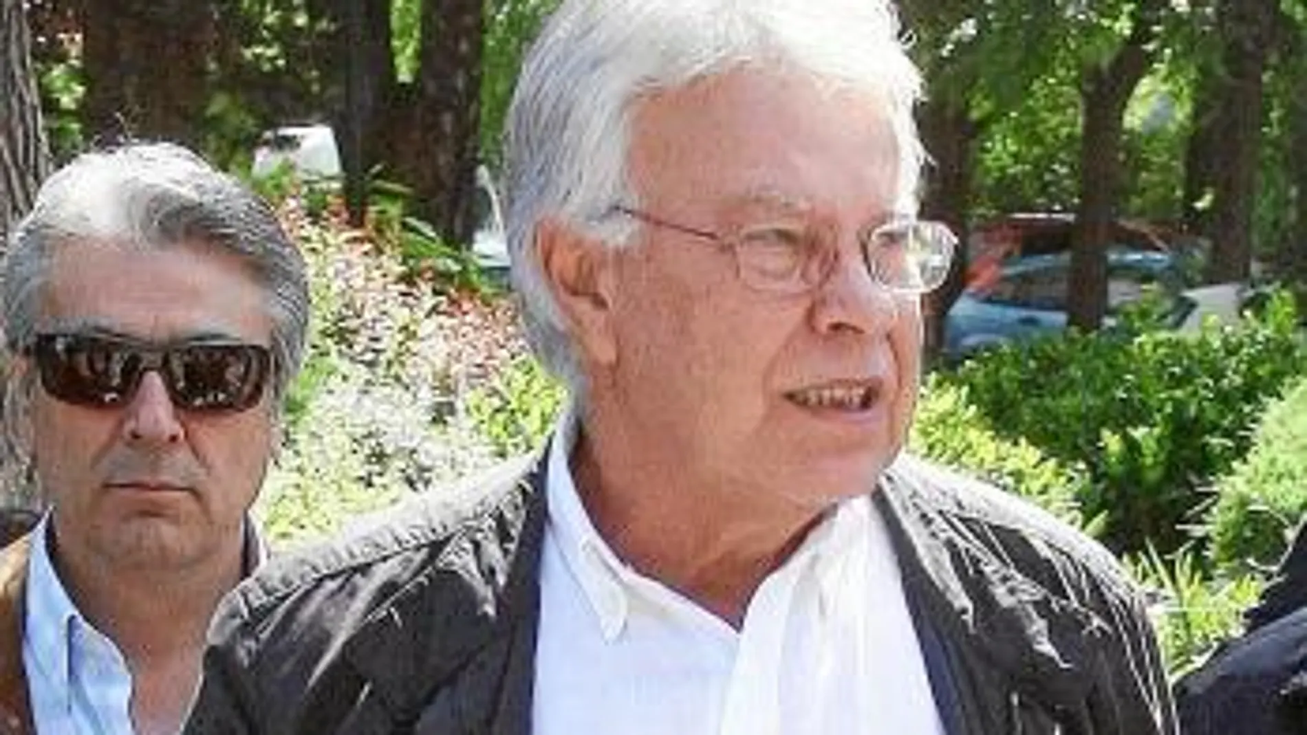 Felipe González
