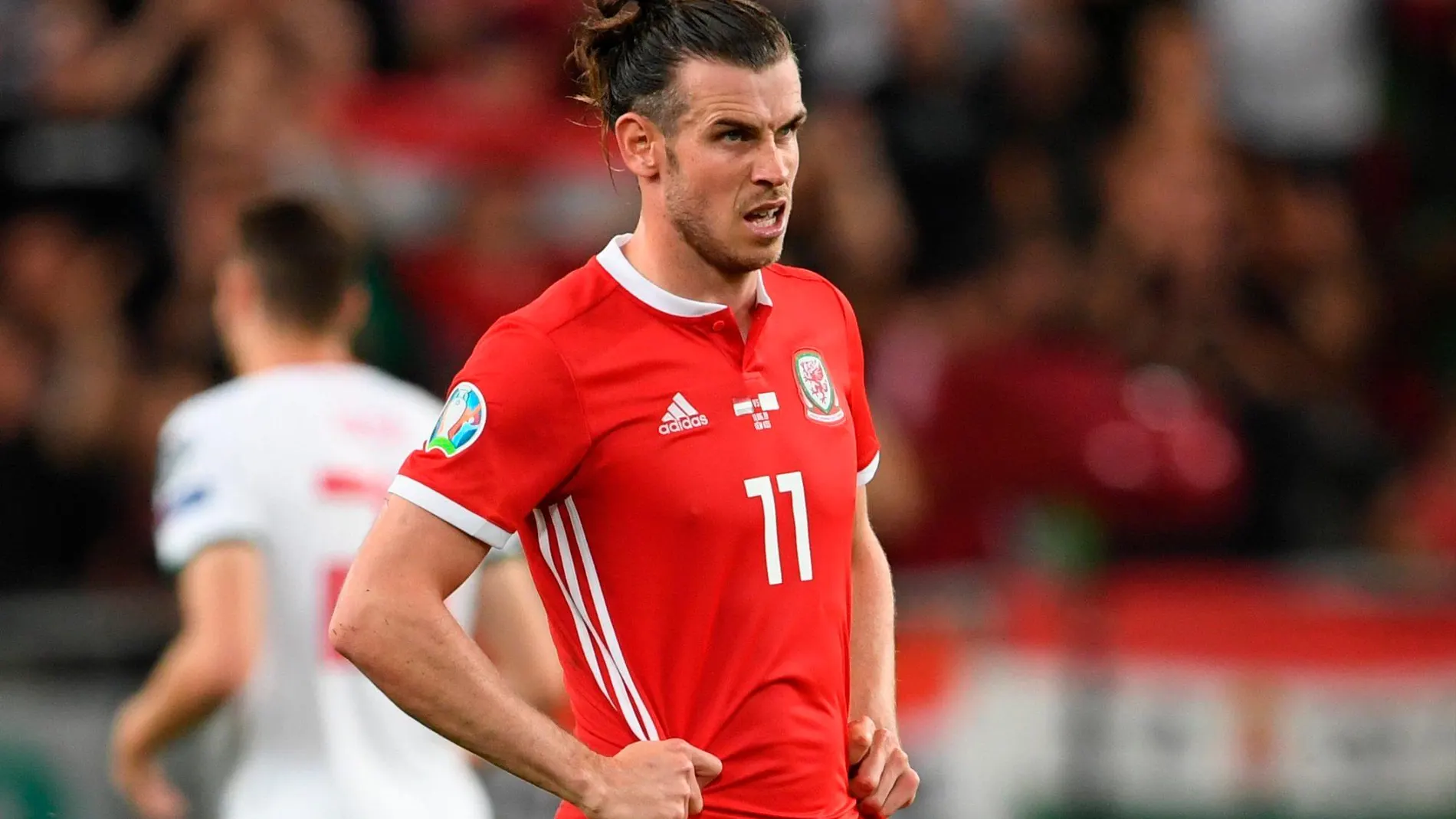 Gareth Bale, con Gales