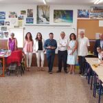 Oltra acompañó a Marzà a la inauguración del curso escolar y visitaron el CEIP Jaume I de Paiporta. El presidente Puig asistió el viernes al inicio de las clases en un centro de Alicante