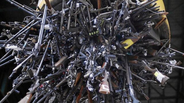 Por el control de las armas de fuego