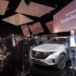 La genial despedida de BMW... al presidente de Mercedes por su jubilación
