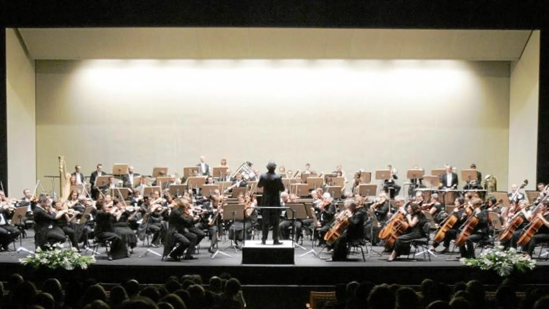 La Real Orquesta Sinfónica de Sevilla abre el programa de conciertos