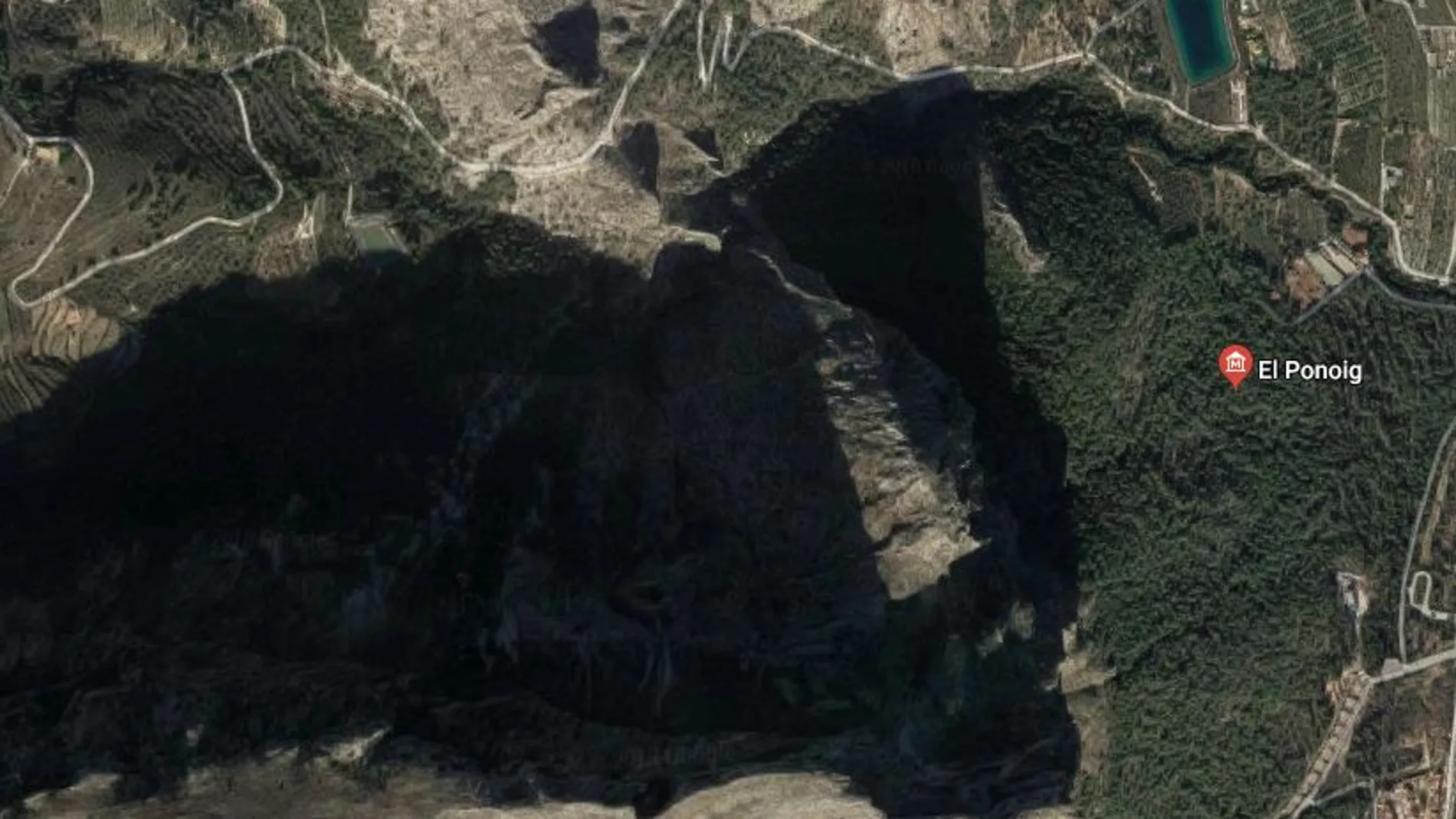 Imagen del monte Polop, por el que practicaba rapel el británico fallecido/ Google Earth