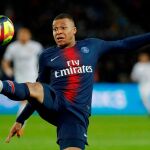 Kylian Mbappé en un partido de Ligue 1 ante el Dijon