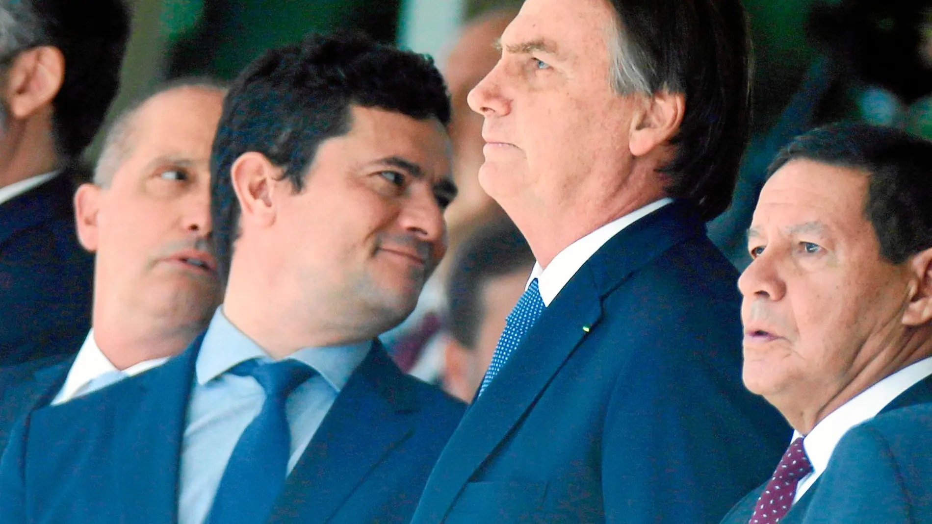 Jair Bolsonaro con el ministro de Justicia, el juez Sergio Moro