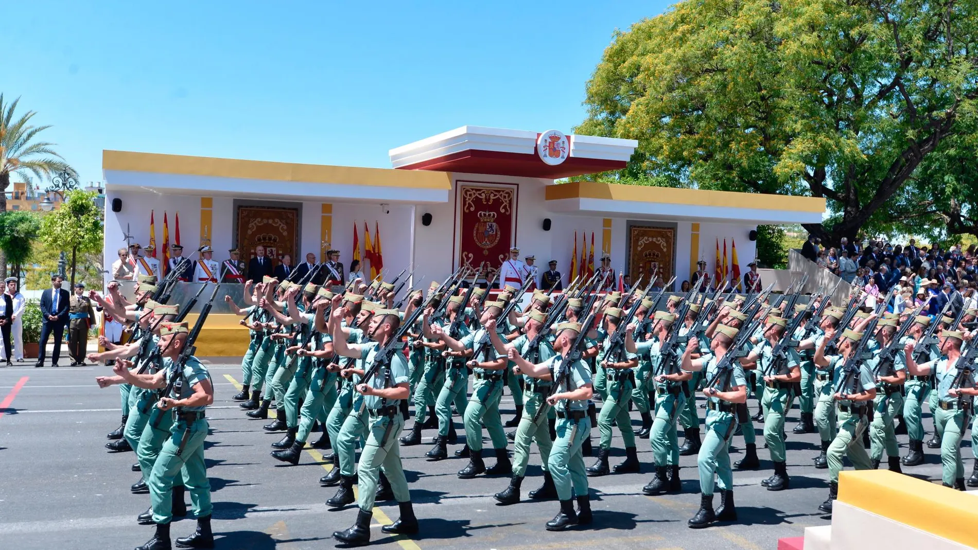 La Legión durante el desfile/Ke-Imagen