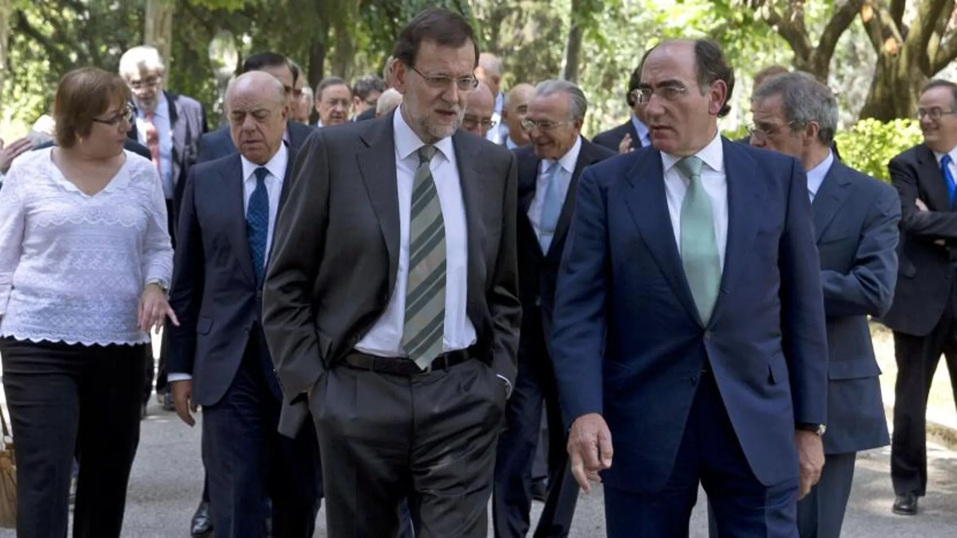 Rajoy, con los integrantes del Consejo Empresarial para la Competitividad, integrado por los presidentes de las grandes empresas españolas