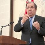 El presidente detalla el proyecto de Presupuestos de Castilla y León para 2014 a los periodistas