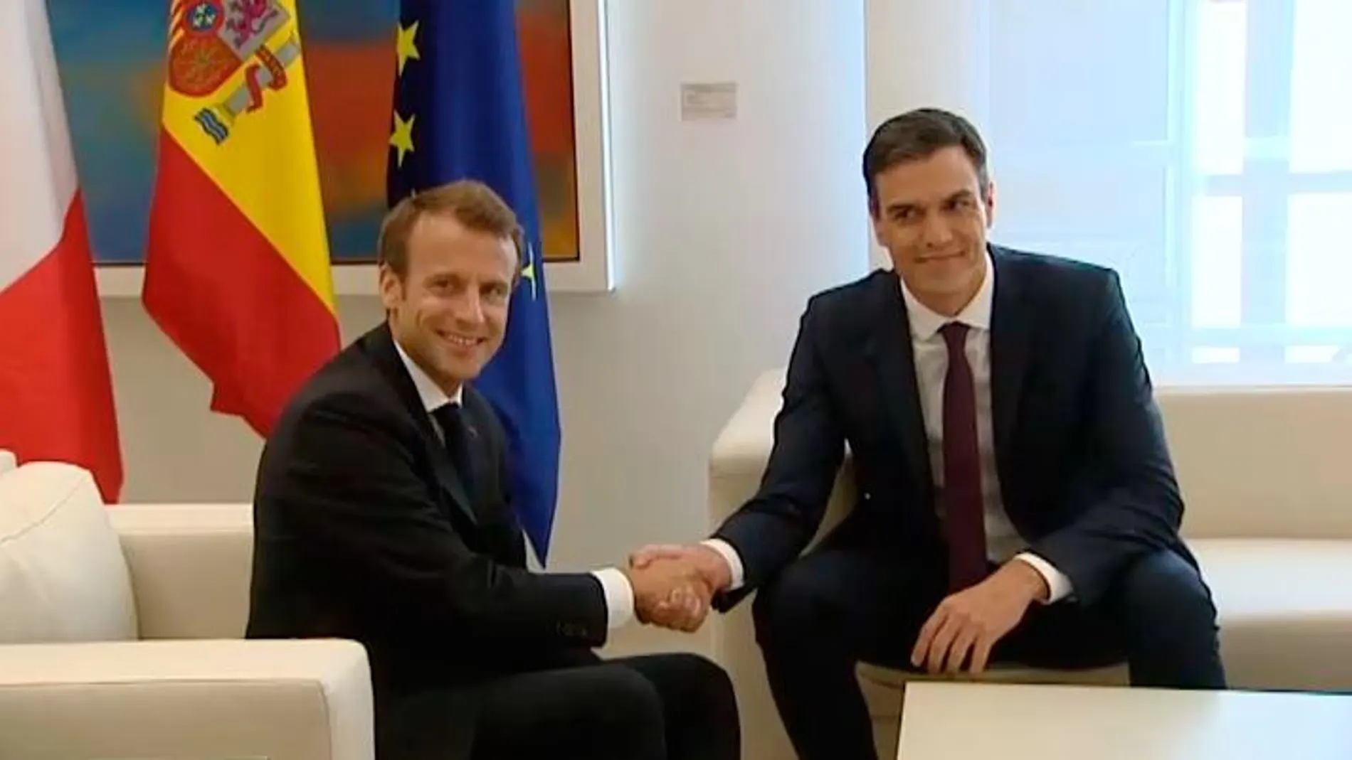 Sánchez y Macron se reunirán en París
