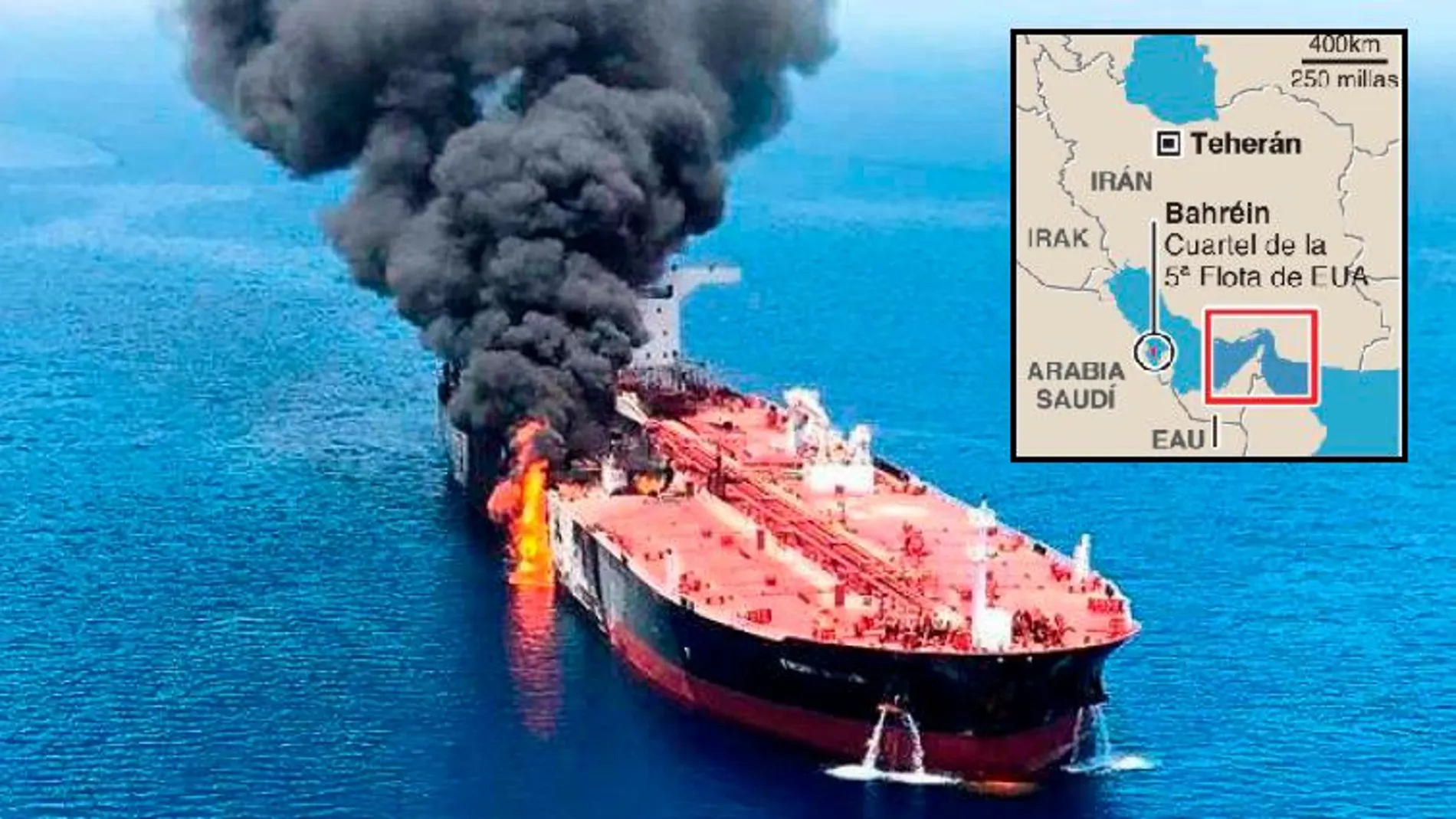 Uno de los petroleros atacados hoy arde en el Estrecho de Omán/Reuters