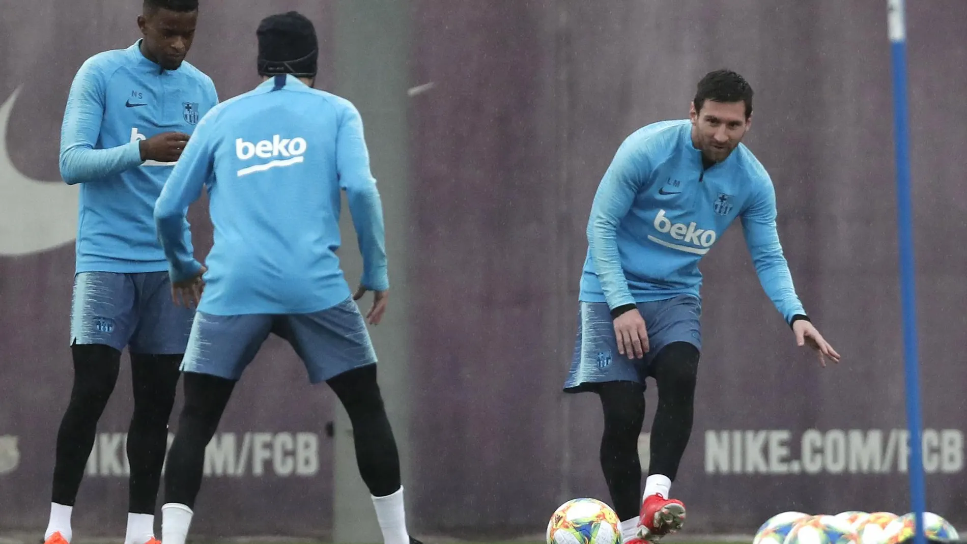 El último entrenamiento del Barcelona antes de la final de Copa