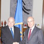 Duran con el secretario de la Organización de Estados Americanos, José Miguel Insulza