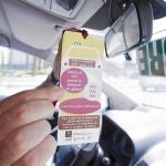 Los taxis lucen información contra el maltrato
