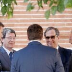 Salvo, Martínez y el director del club, Luis Cervera, ayer tras la reunión con Bankia y Moragues