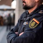 La Policía Nacional ha detenido a un hombre en Valencia por corrupción de menores