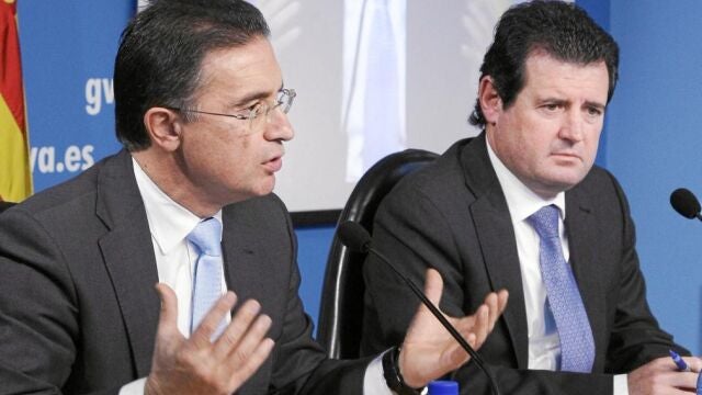 El conseller de Justicia, Castellano, junto al vicepresidente Císcar