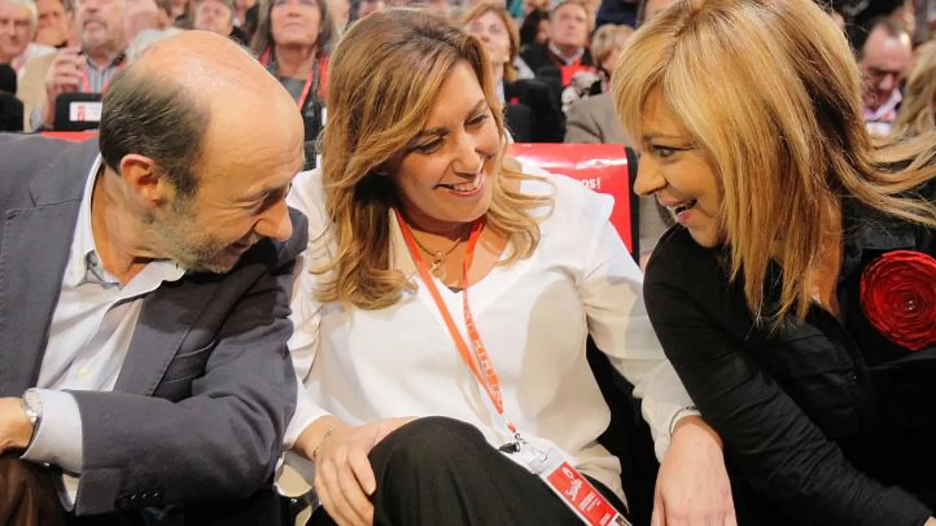 Alfredo Pérez Rubalcaba, Susana Díaz y Elena Valenciano en la Conferencia Política del PSOE