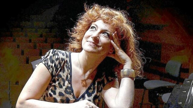 La soprano Pilar Jurado, durante los ensayos que está llevando a cabo en el Centro Cultural Miguel Delibes de Valladolid