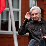 Julian Assange, durante su estancia en la embajada de Ecuador en Londres /Efe