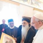 El Papa Francisco se reunió ayer en el Vaticano con Paulose II, el líder de la Iglesia ortodoxa siria