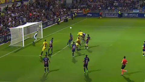 Uche marca el gol que da la victoria al Nástic