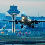  Los controladores advierten: Privatizar el control aéreo, un riesgo para la seguridad
