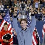 Rafael Nadal levanta su segundo trofeo Open USA