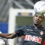 Eric Abidal juega en el AS Monaco, club que sí creyó en su total restablecimiento médico tras sufrir cáncer de hígado