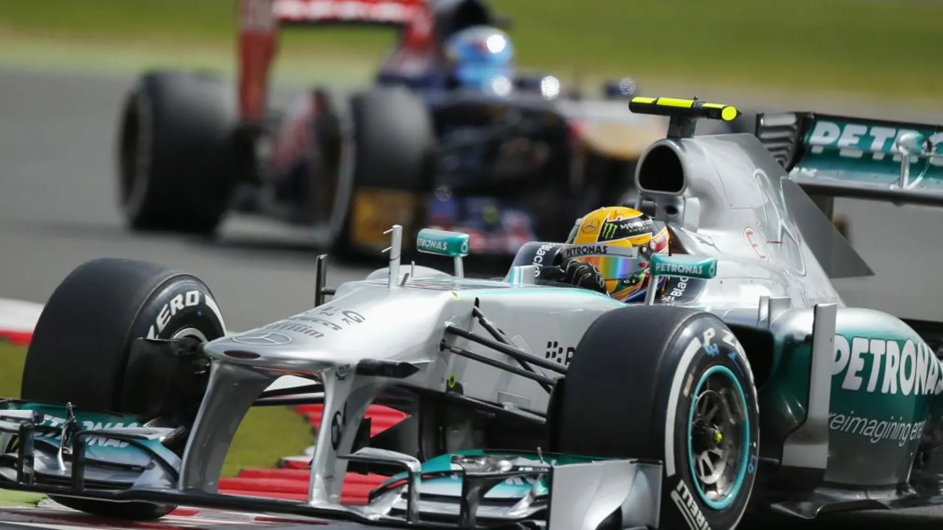 Lewis Hamilton saldrá el primero en Silverstone
