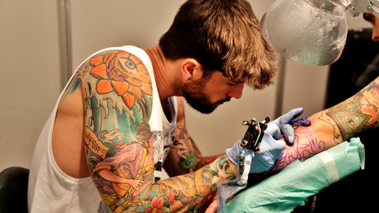 Historia de la tinta para tatuajes.