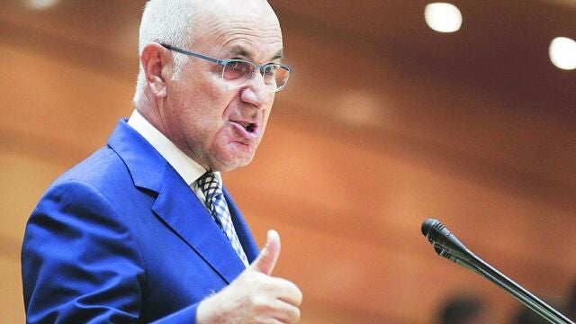 Duran opina que la consulta no se puede plantear únicamente en clave de «secesión o sumisión»
