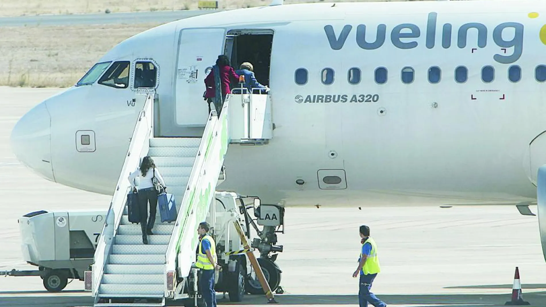Vueling es la principal compañía «low cost» en el Aeropuerto de El Prat y opera el 33% del tráfico total