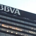 BBVA volverá a pagar el dividendo a sus accionistas en efectivo